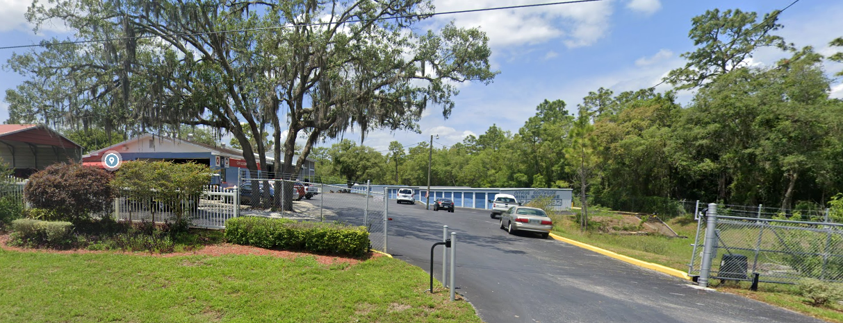 self storage and outdoor parking in floral city, fl