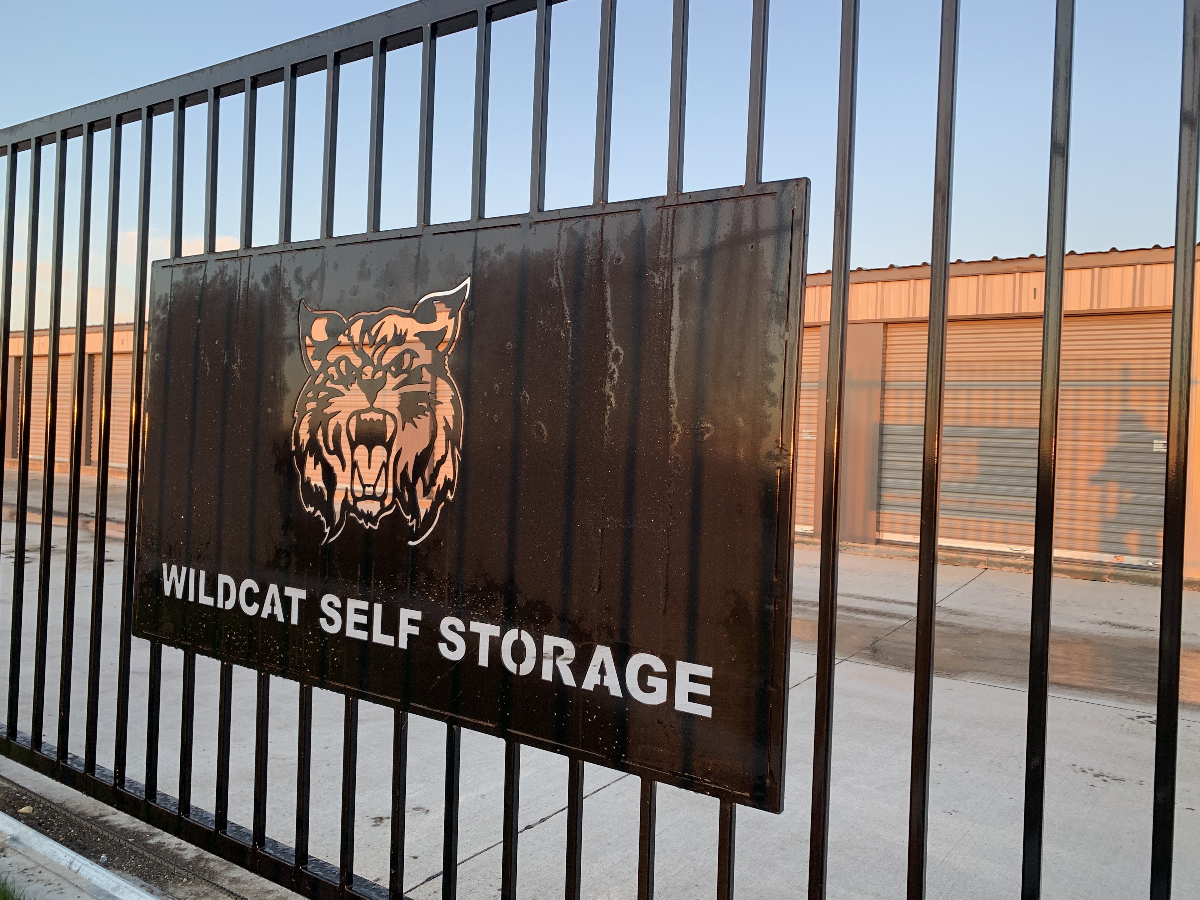 Self storage in Godley, TX