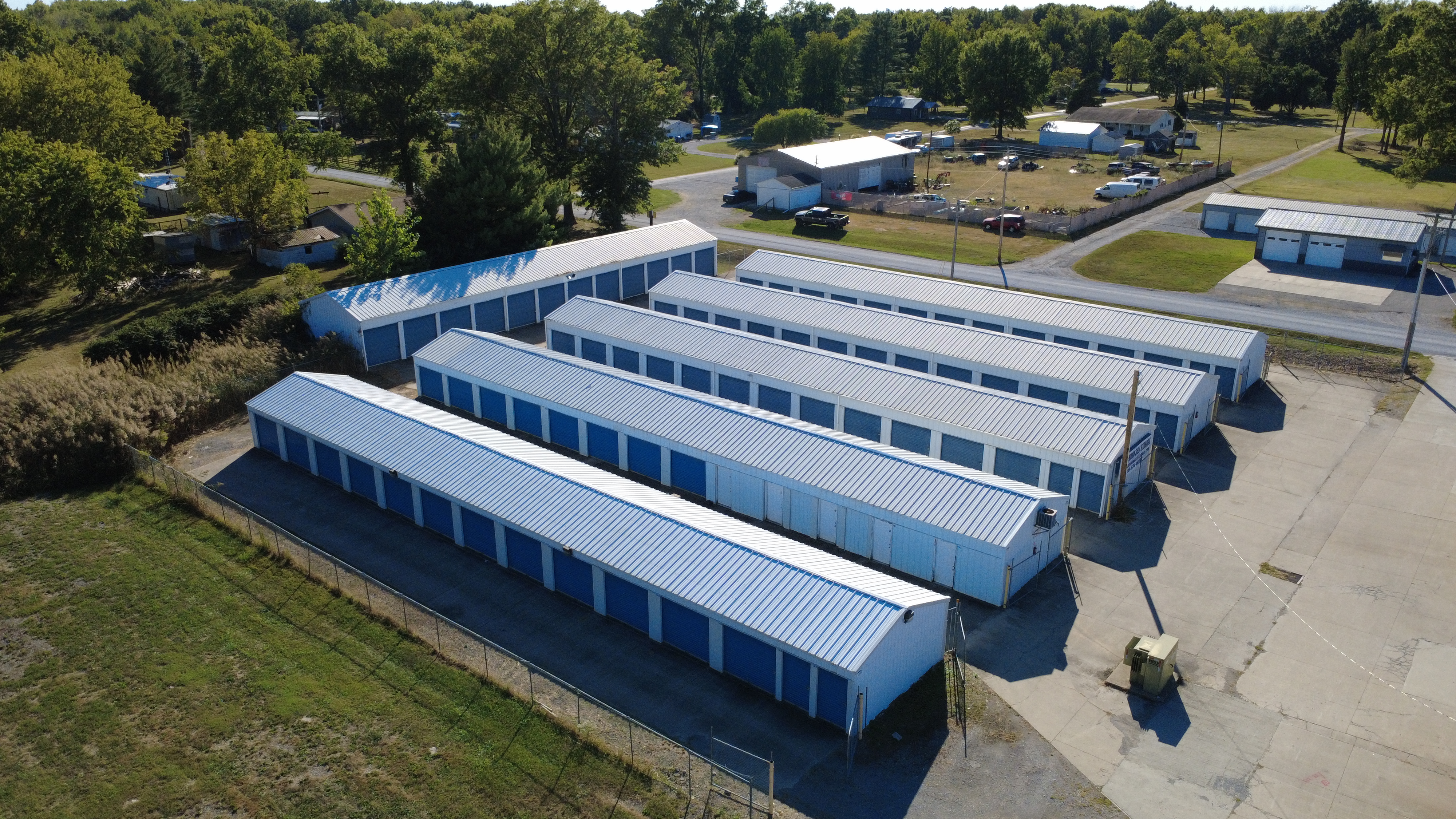 Drive Up Self Storage Units in Mount Vernon, IL