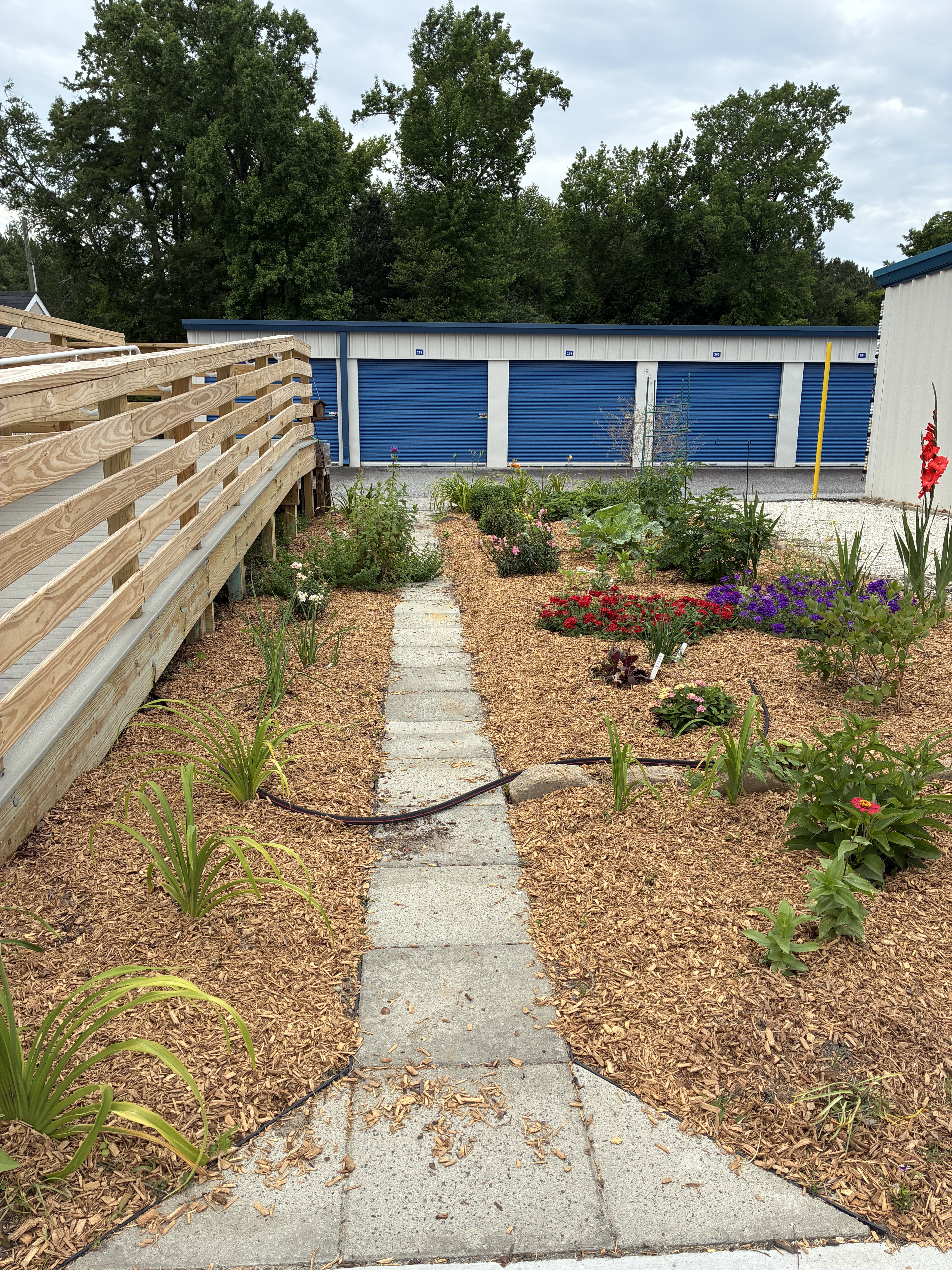 garden, G&N Storage LLC