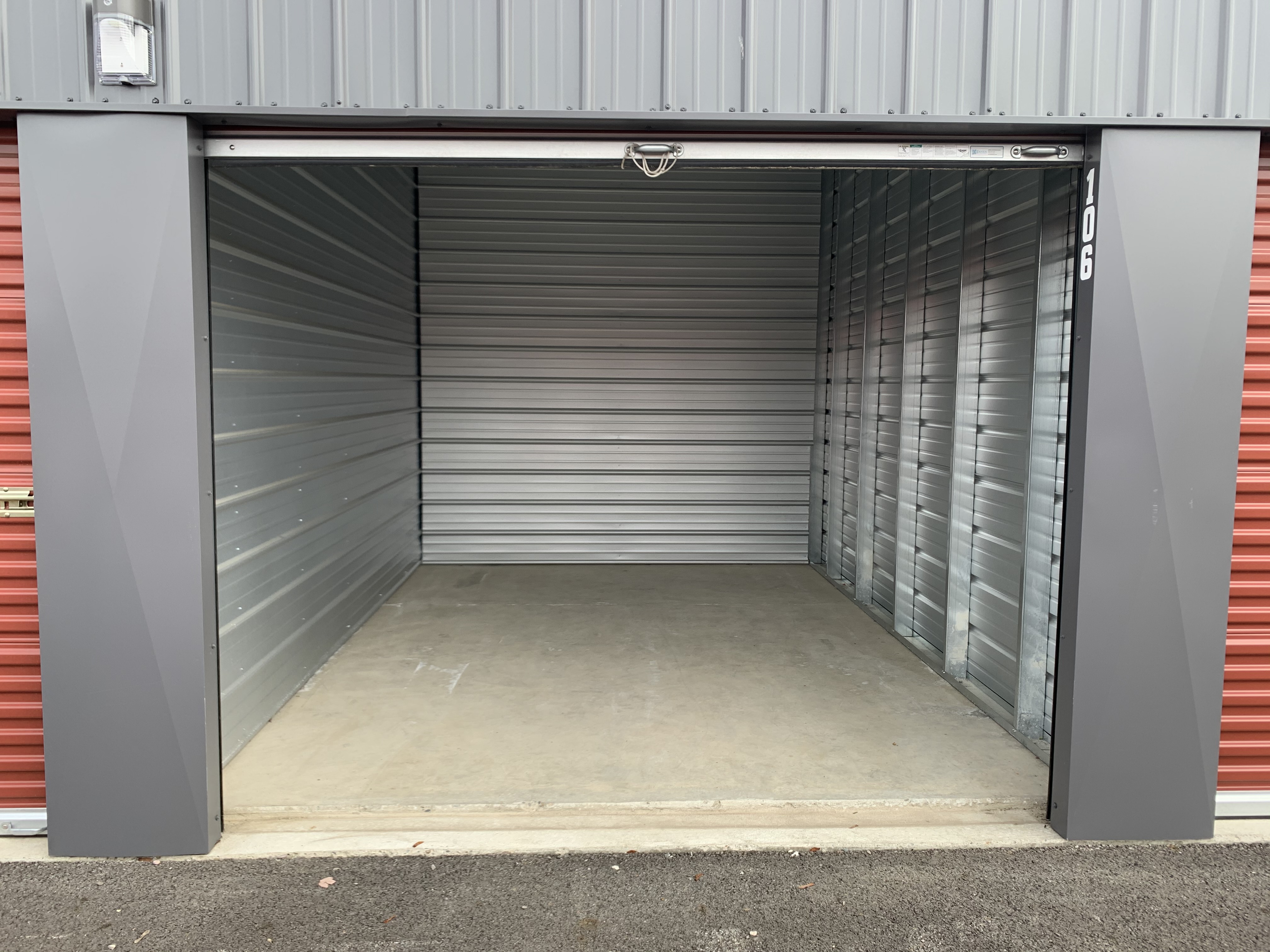 large interior storage units Spokane Valley, WA