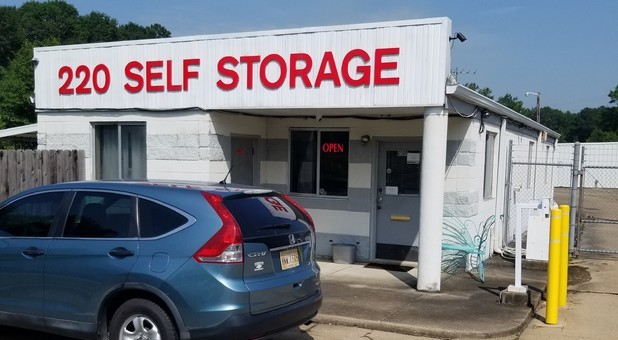 220 Self Storage in Ridgeland, MS