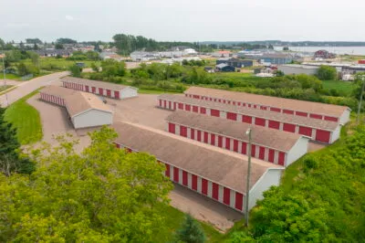 B & R Self Storage 76 Harvard Street Summerside PE C1N 1P6 B & R Self Storage 76 Harvard Street Summerside PE C1N 1P6