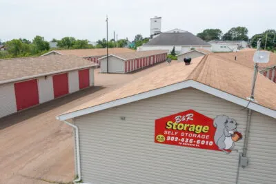 B & R Self Storage 76 Harvard Street Summerside, PE C1N 1P6 B & R Self Storage 76 Harvard Street Summerside, PE C1N 1P6
