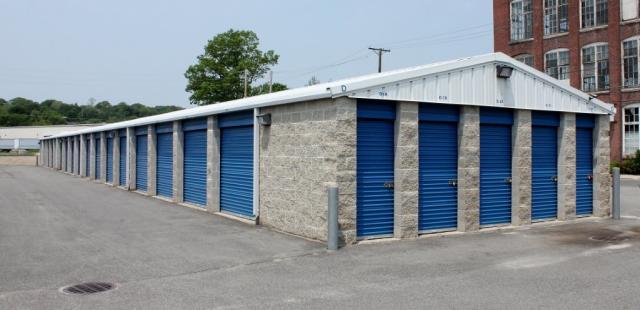 North Main Self Storage - Drive-Up Storage Units in Woonsocket, RI