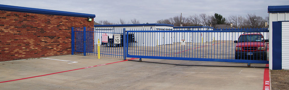 Storage Facility in Arlington, TX