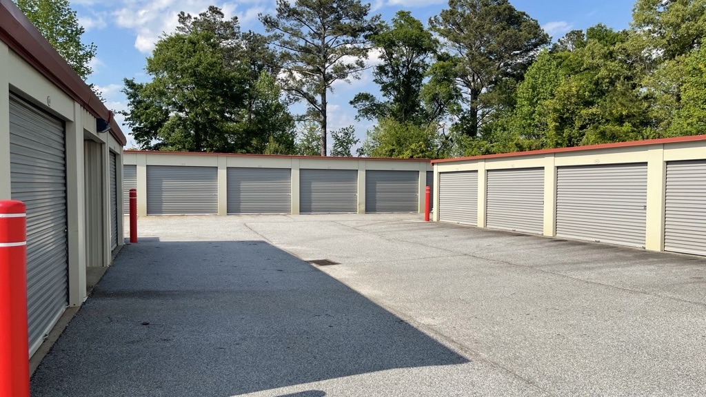 Storage Xxtra Fayetteville facility