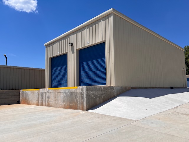 Loading dock warehouse