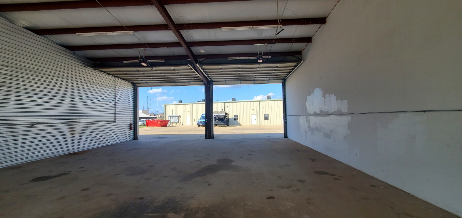 Inside View Of Pull Through Warehouse Style Units