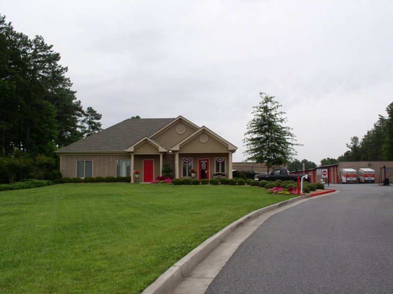 Self Storage in Cumming, GA