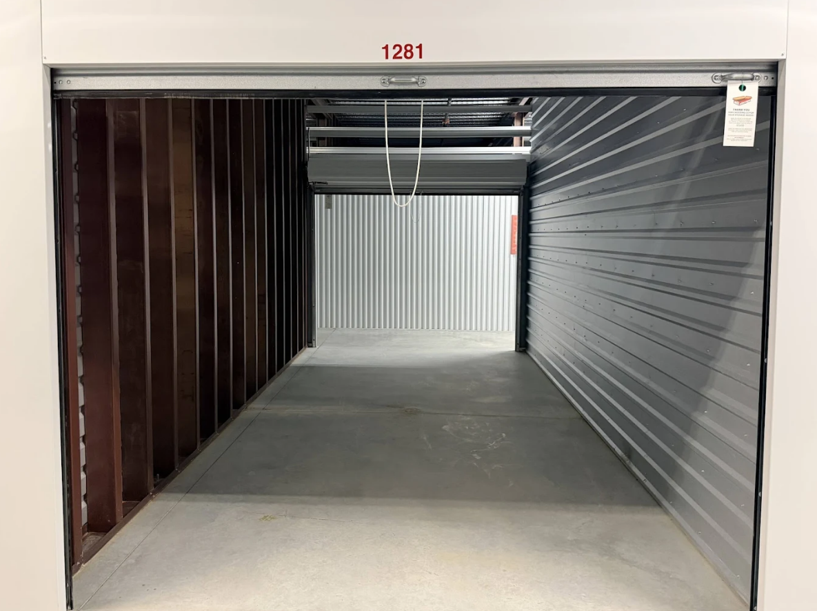 Large Storage Units in Arlington, TX