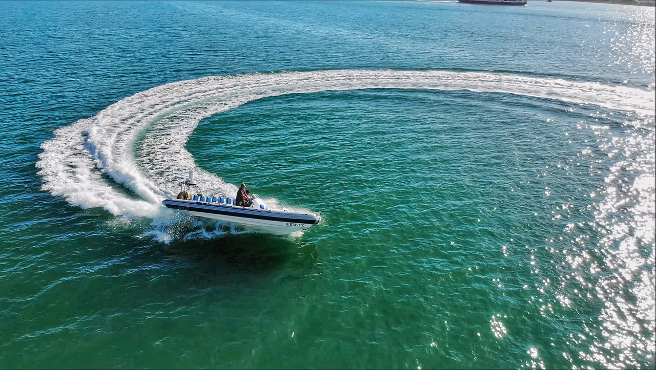 fast-boat