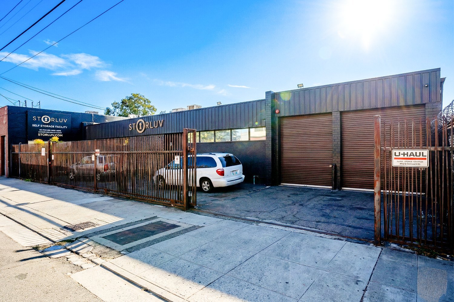 StorLuv Self Storage