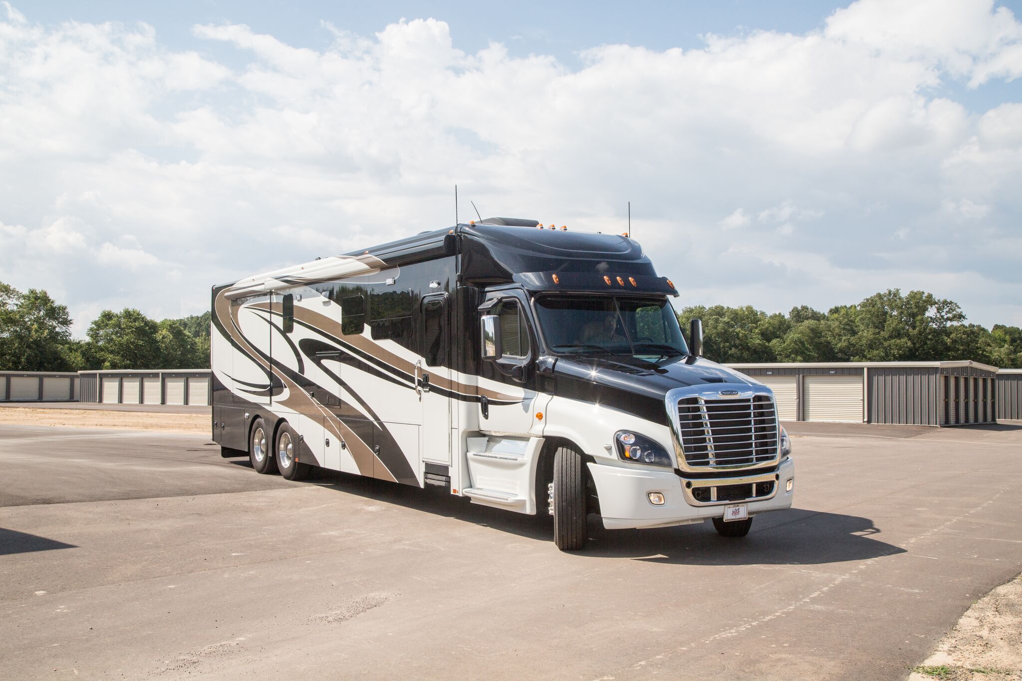 Vehicle Storage in Oxford, MS