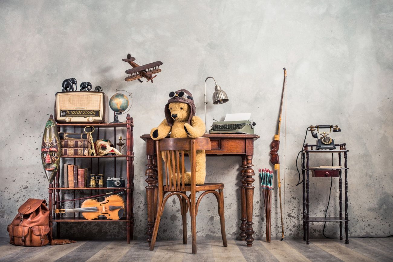Antique Storage - Preserving Your Precious Heirlooms Antique Storage - Preserving Your Precious Heirlooms