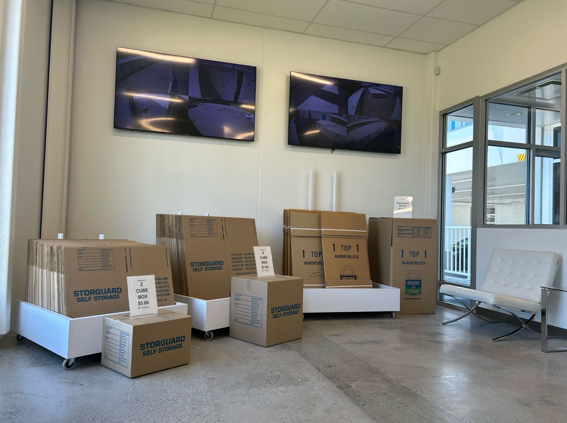 Storage Boxes & Packing Supplies