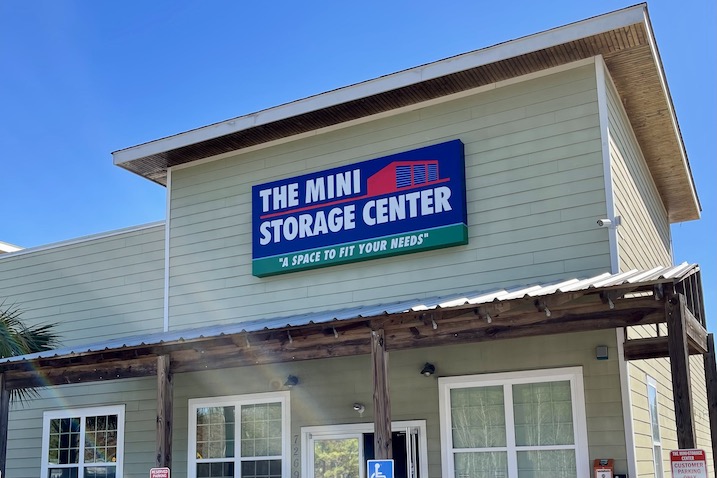 Mini Storage Center Hwy 707 Entrance