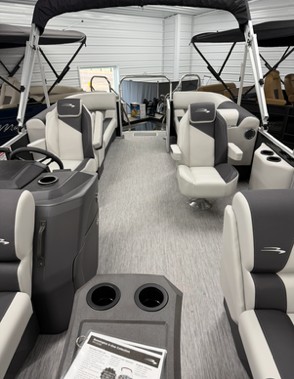 Lazy E Pontoon Rental LLC