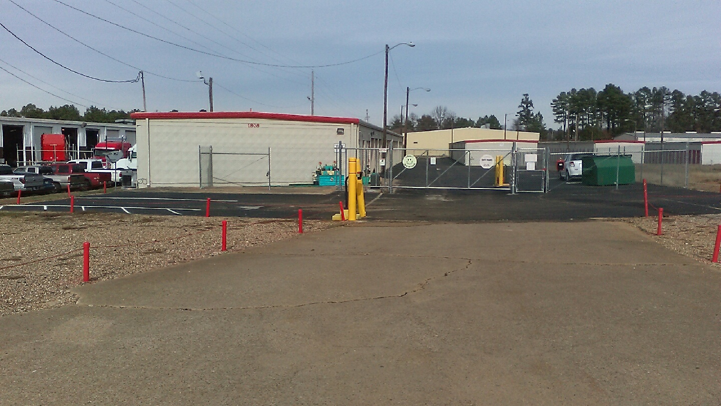 Fenced & Gated Texarkana Storage Facility