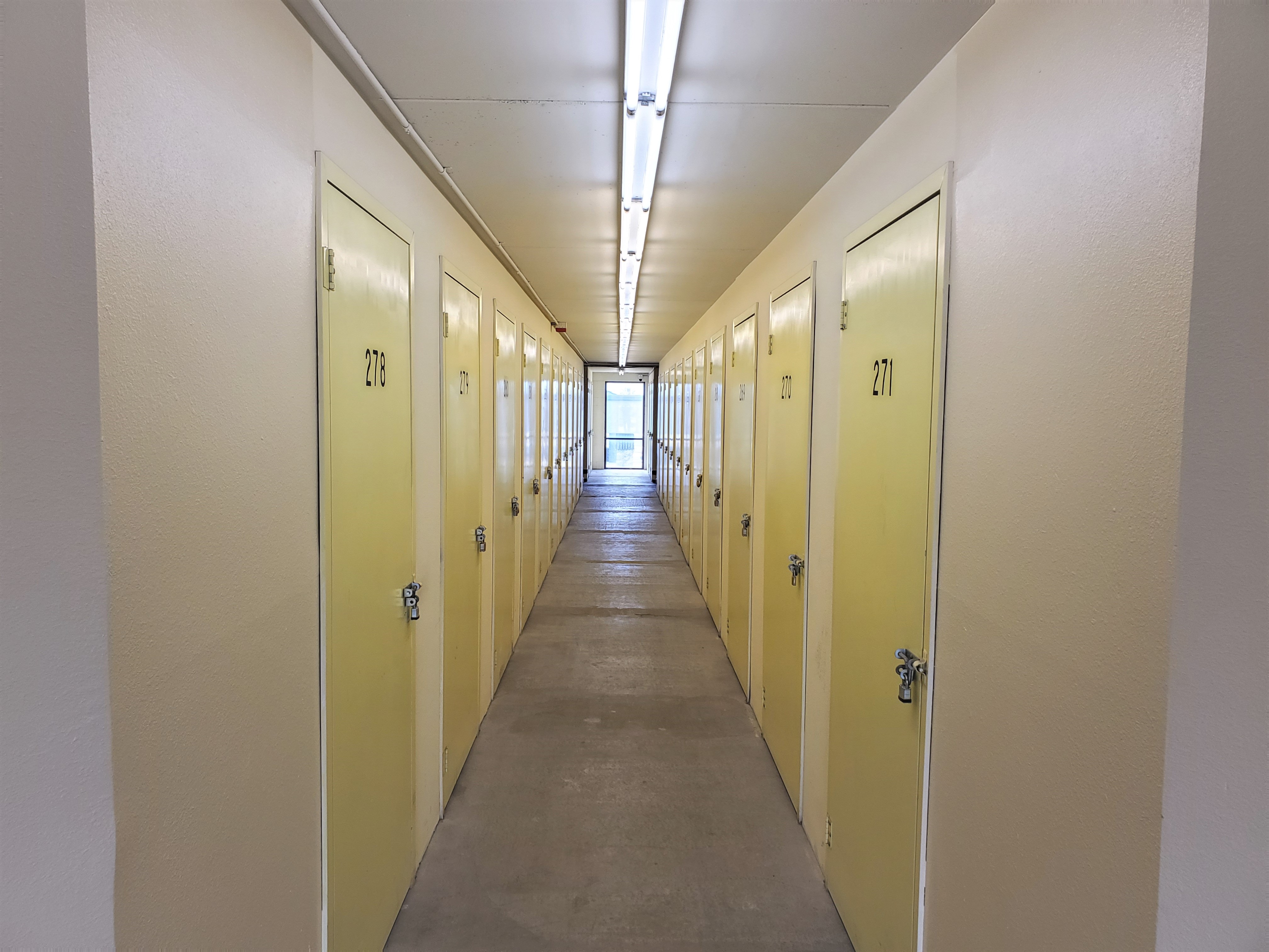 Storage units in 2405 South Kolb Road Tucson, AZ