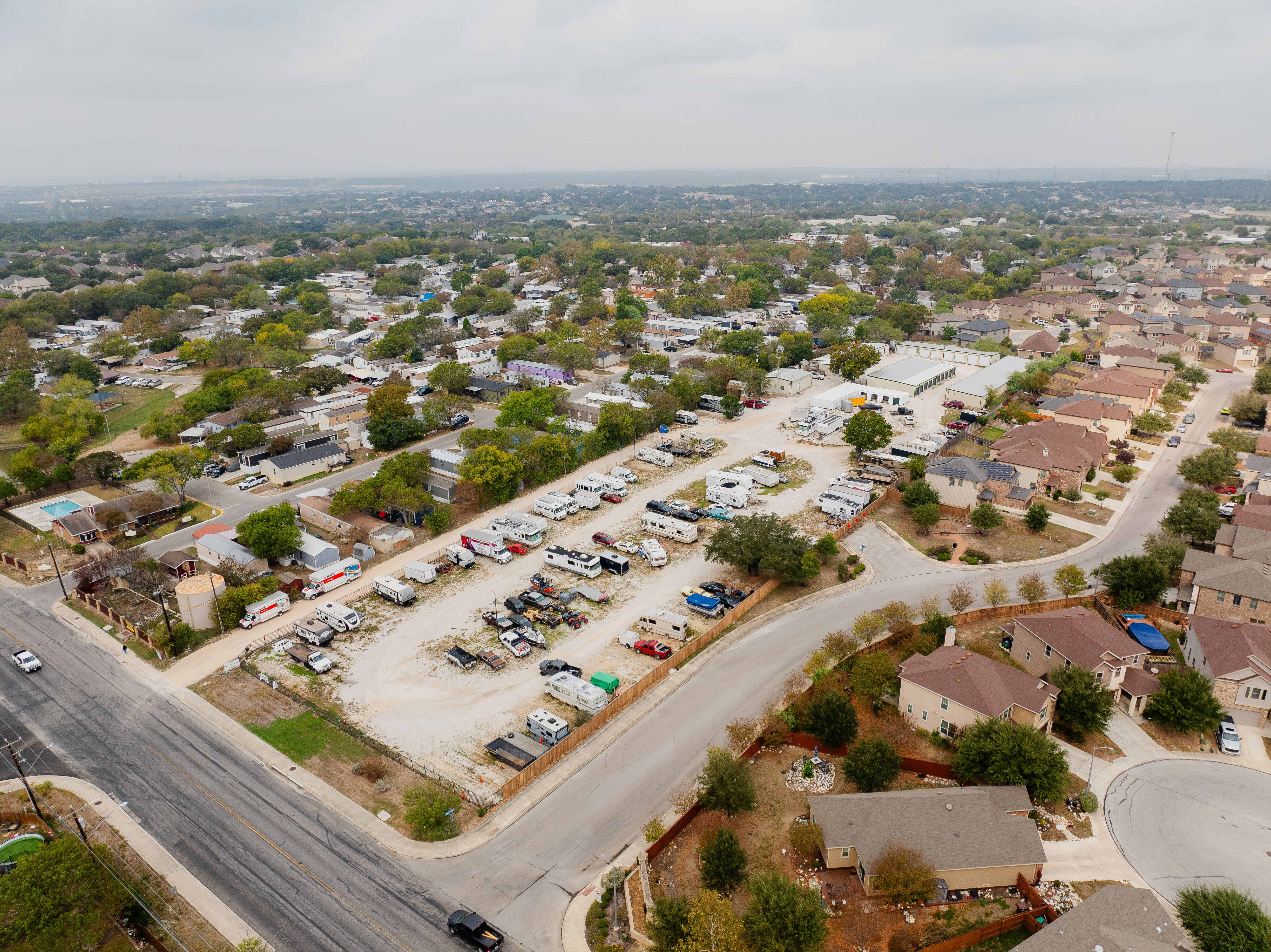 Crestway Parking & Storage