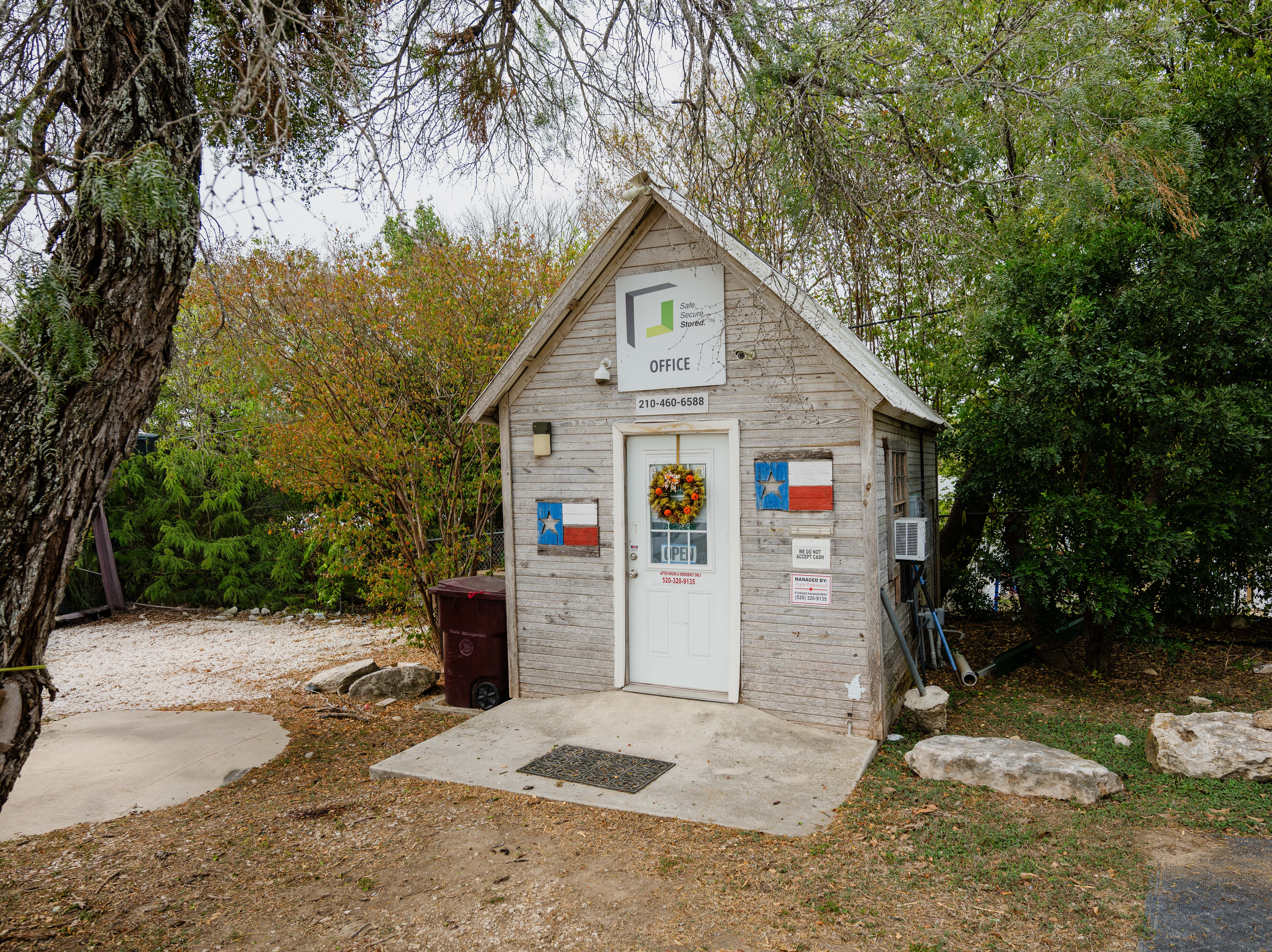 Crestway Parking & Storage 6517 Crestway Rd San Antonio, TX 78239