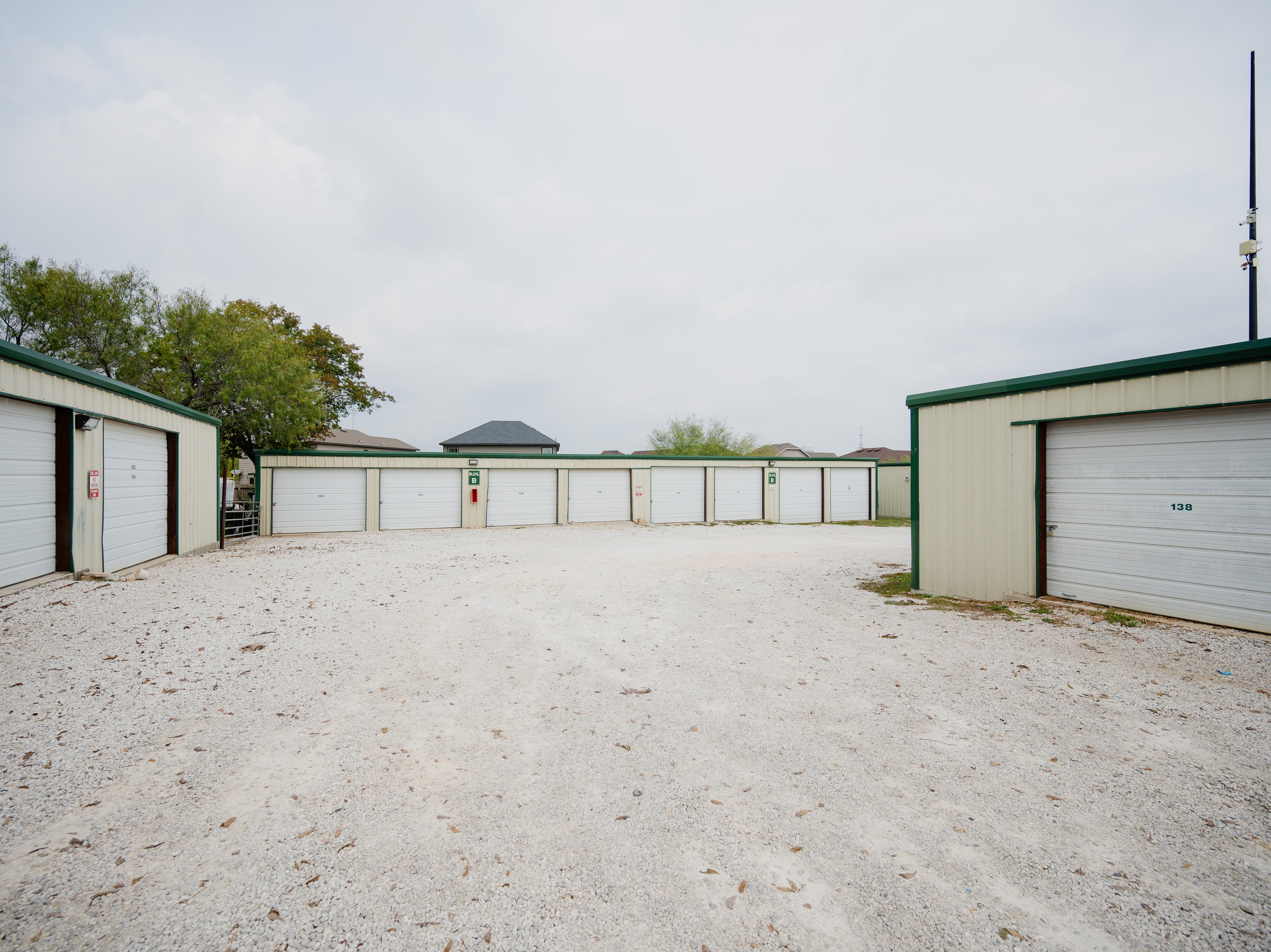 Crestway Parking & Storage