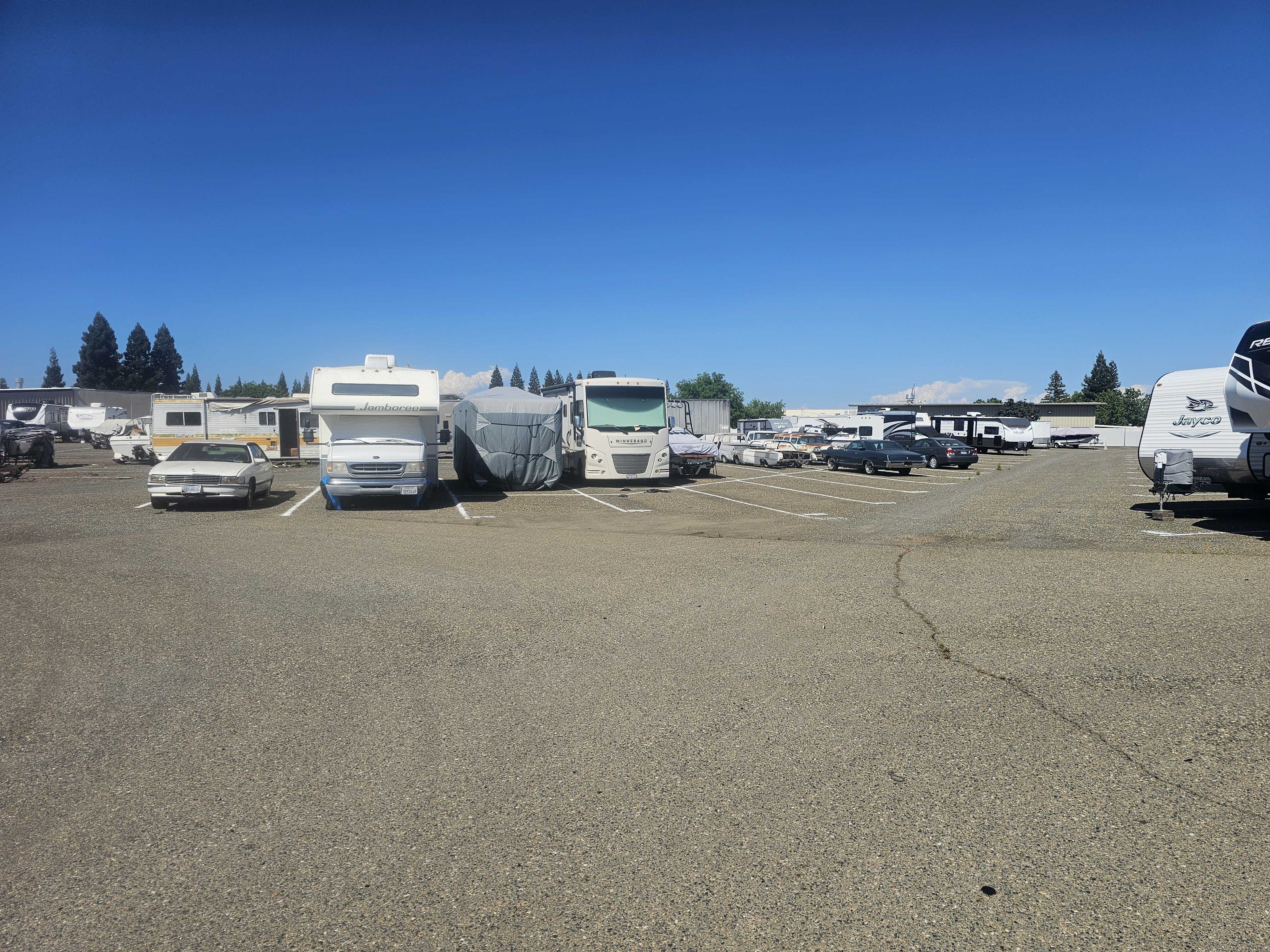 Outdoor Vehicle Storage in Rancho Cordova, CA | 3671 Omec Park Dr