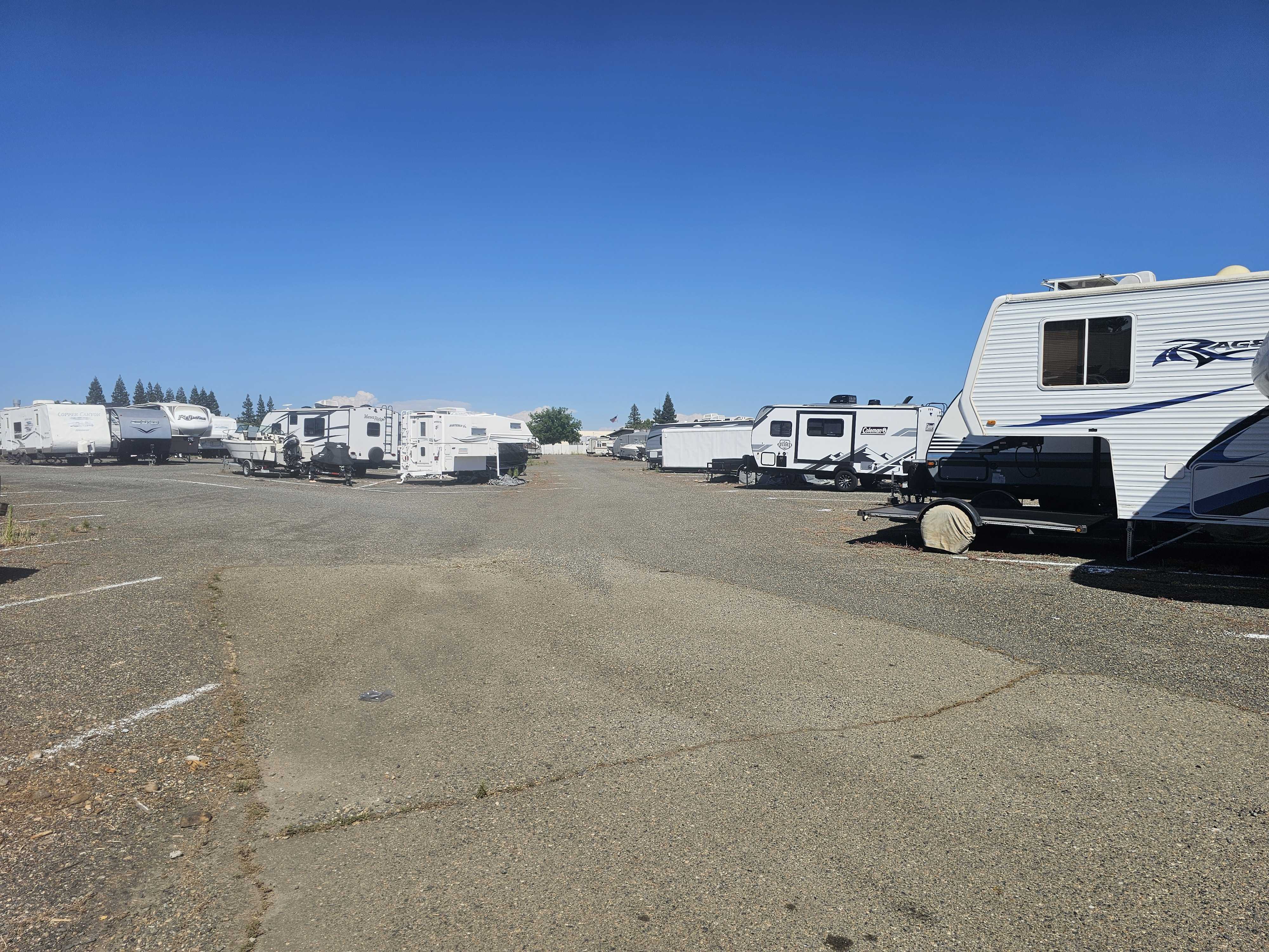 Large RV and Boat Storage Spaces in Rancho Cordova, CA | 3671 Omec Park Dr
