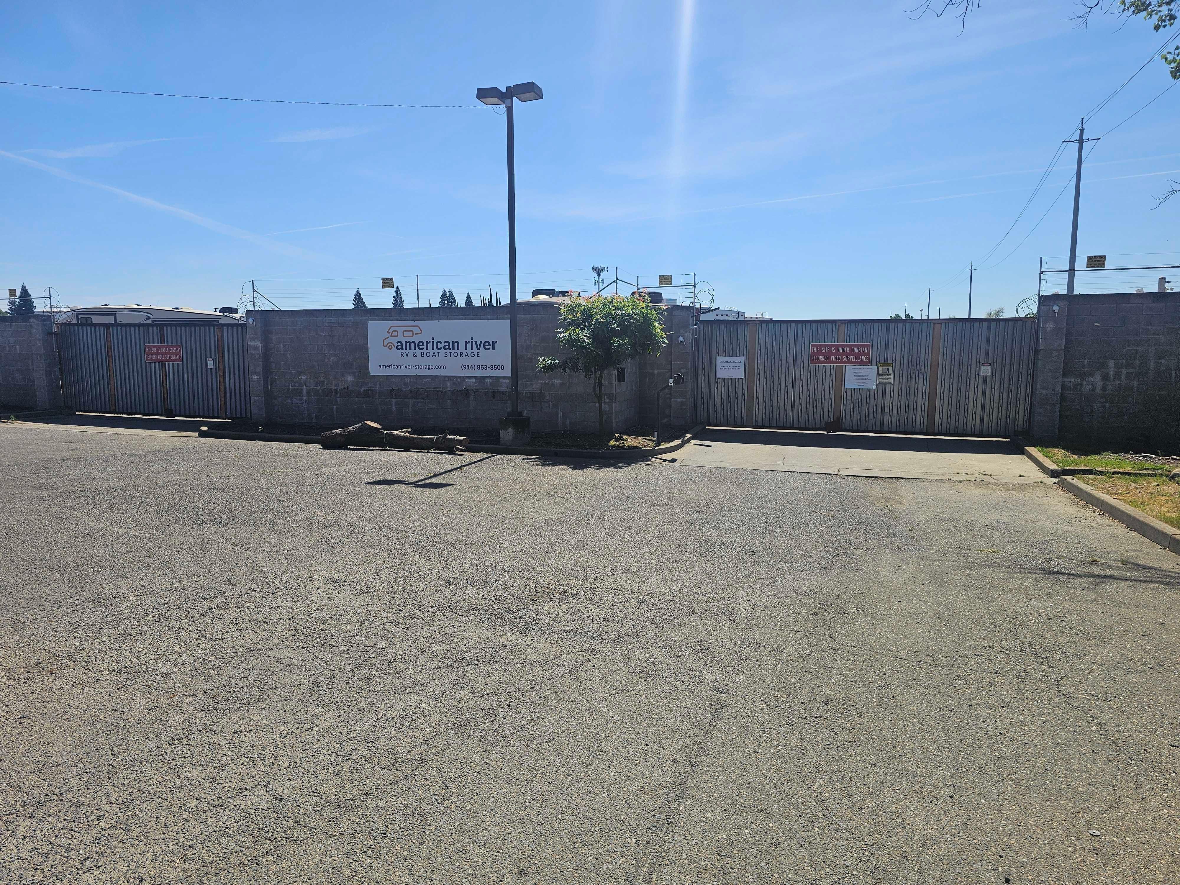 Affordable Boat Storage in Rancho Cordova, CA | 3671 Omec Park Dr