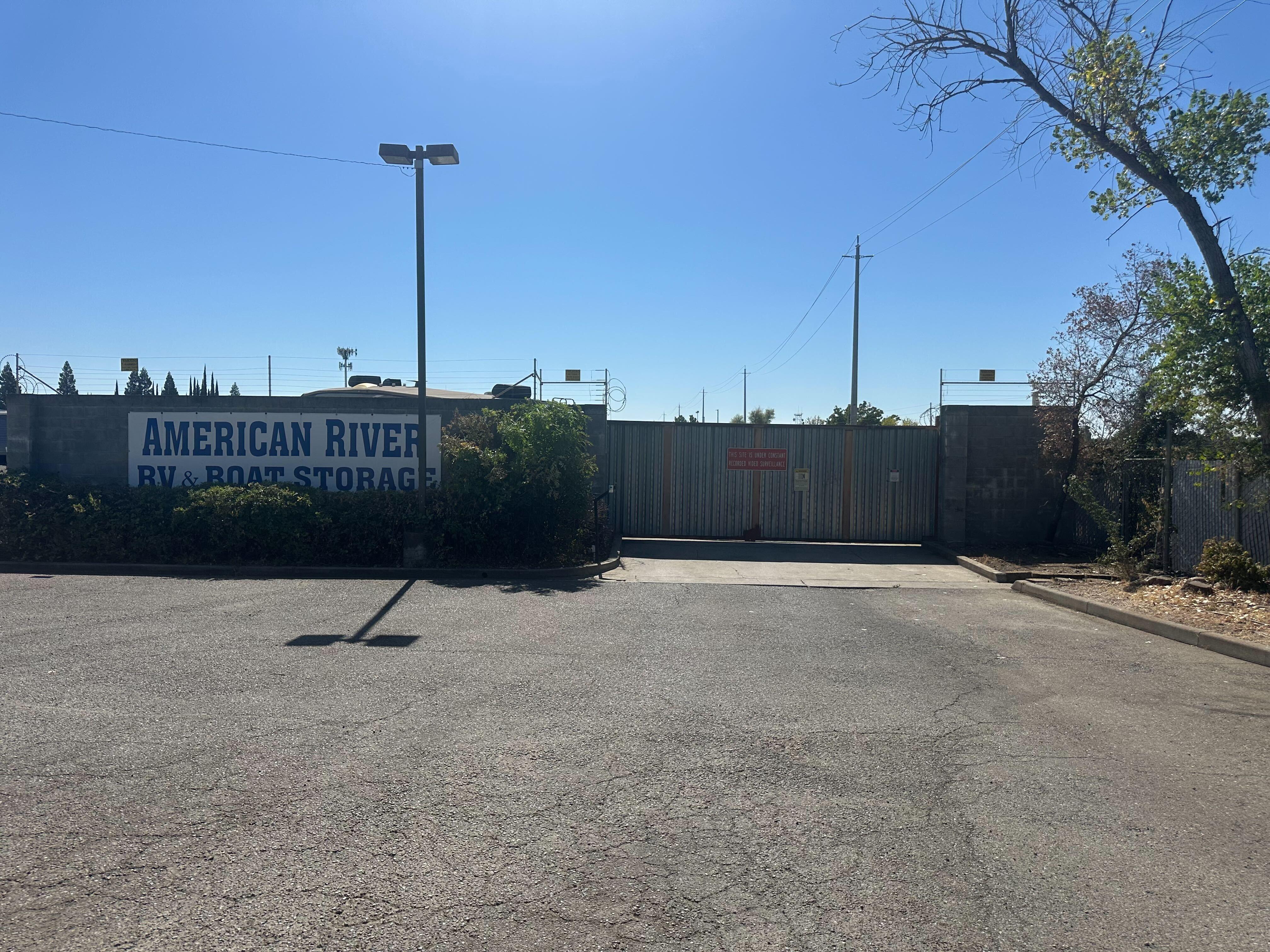 Convenient RV Storage in Rancho Cordova, CA | 3671 Omec Park Dr