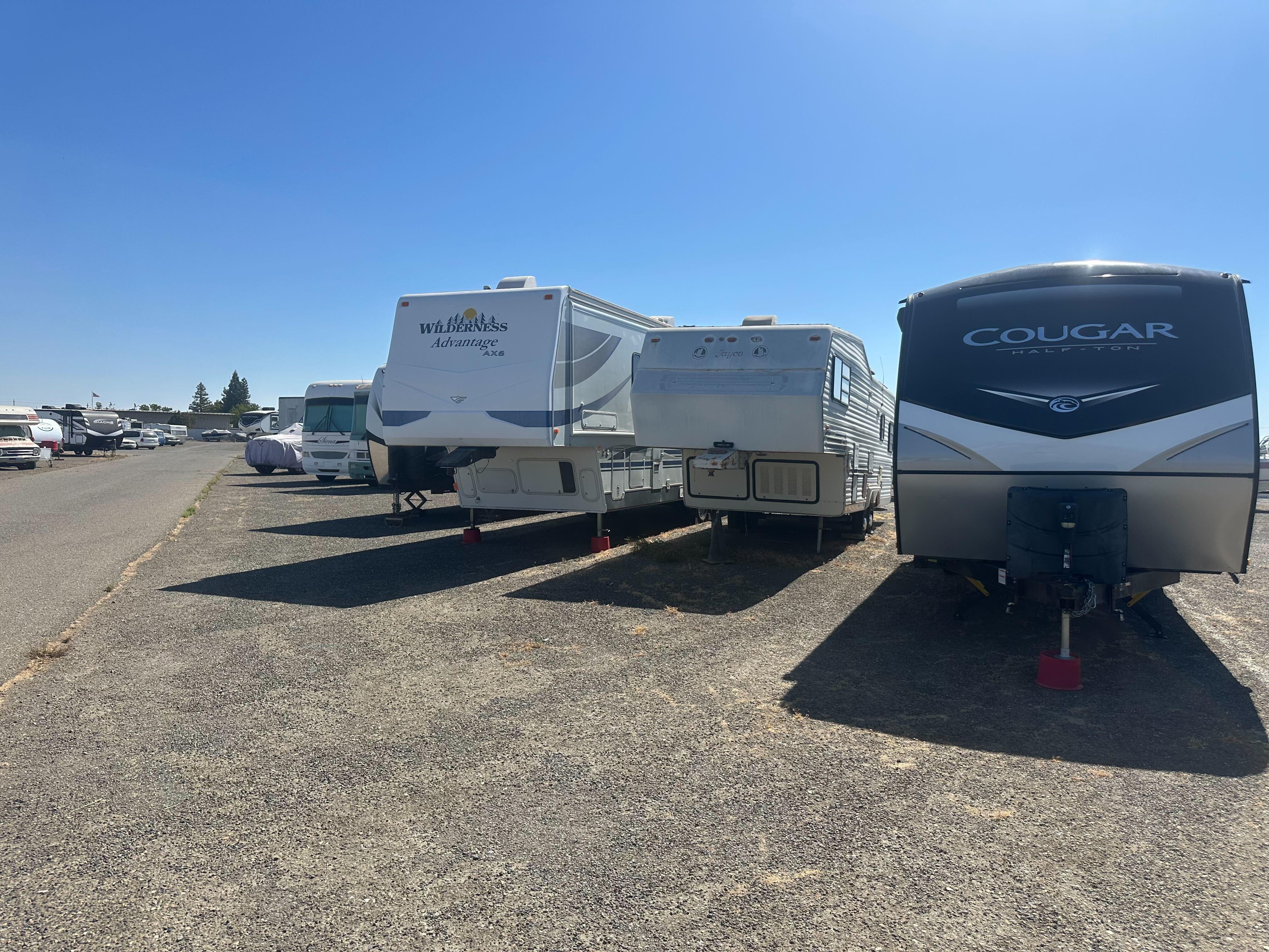 Outdoor Trailer Parking in Rancho Cordova, CA | 3671 Omec Park Dr