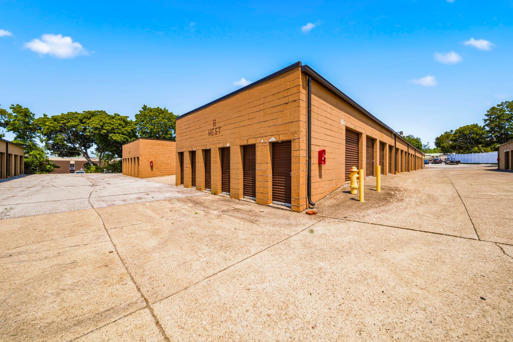 Elevate Orchard Self-Storage 37221 Euclid Avenue Willoughby, OH 44094