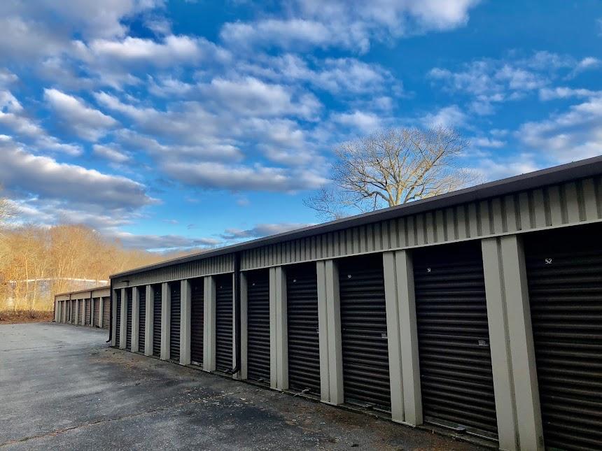 Small Drive-Up Units in Groton, CT | 1380 Gold Star Hwy