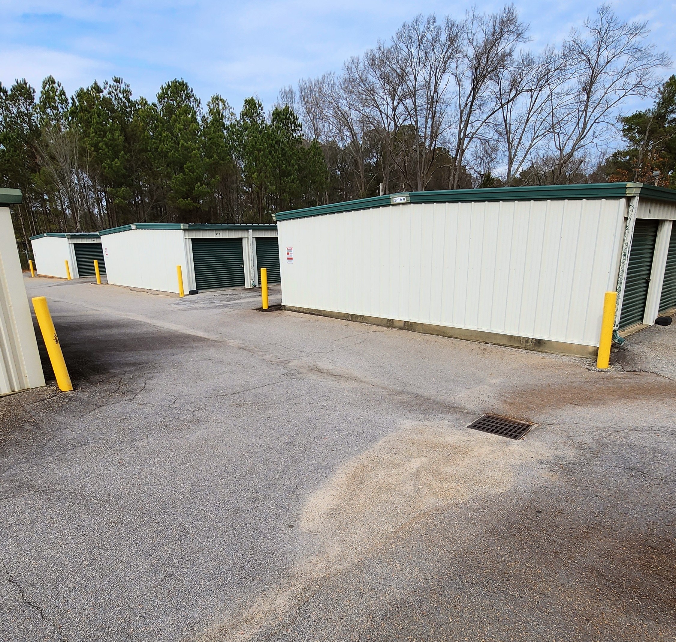 Drive Up & Temperature Controlled Storage Units & Outdoor Boat/RV ...