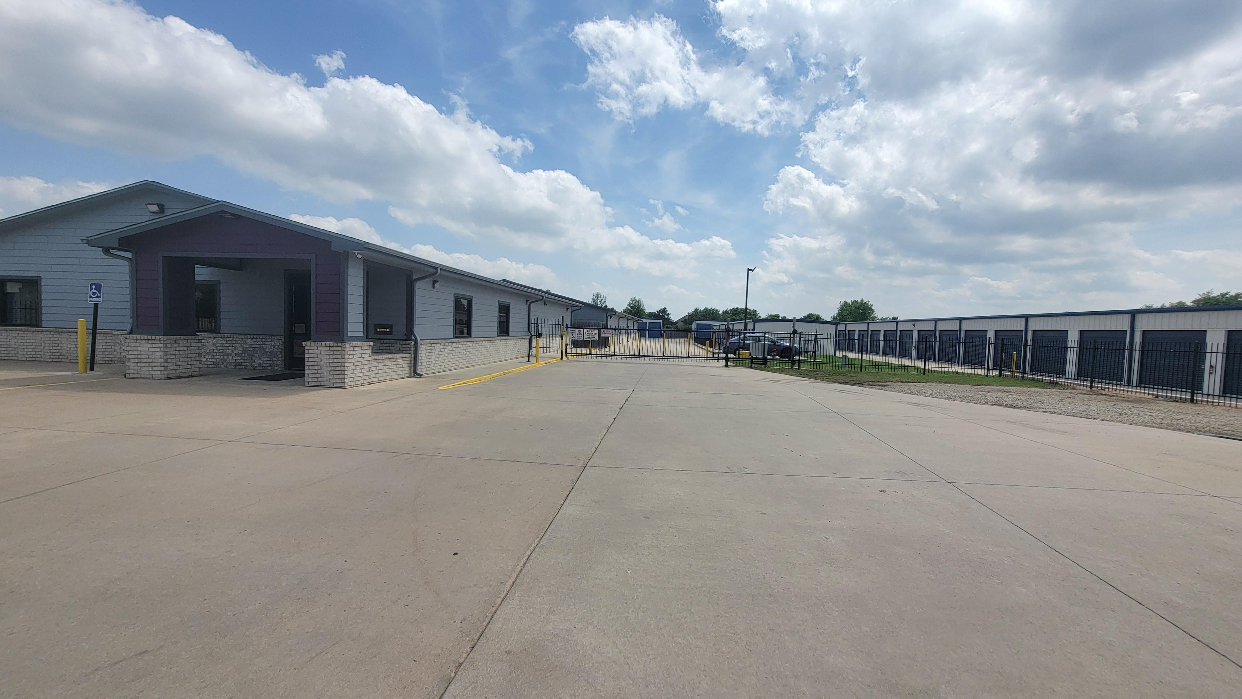 Max Secure Storage- 45th and Rock 8121 E 45th St N Wichita, KS 67204