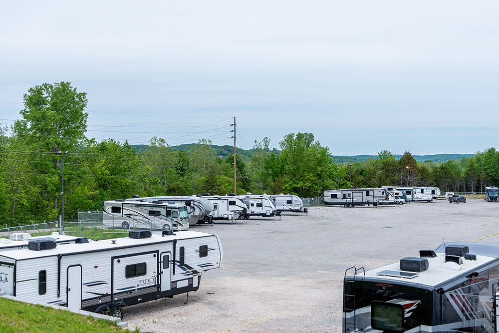 outdoor storage for rv's, boats, and trailers in eureka mo