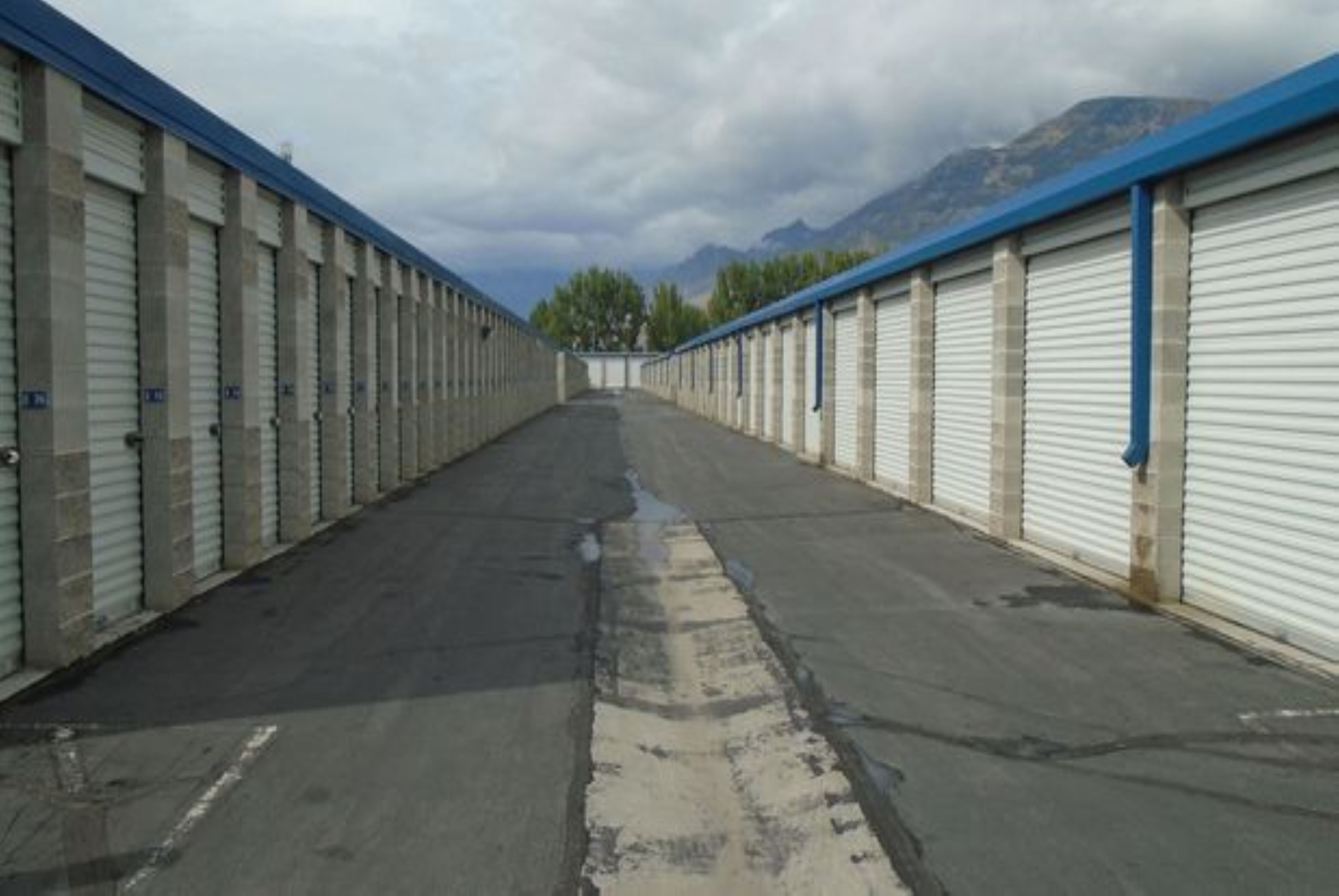 Self Storage Units in Pleasant Grove, UT 84062 Blue Ribbon Storage