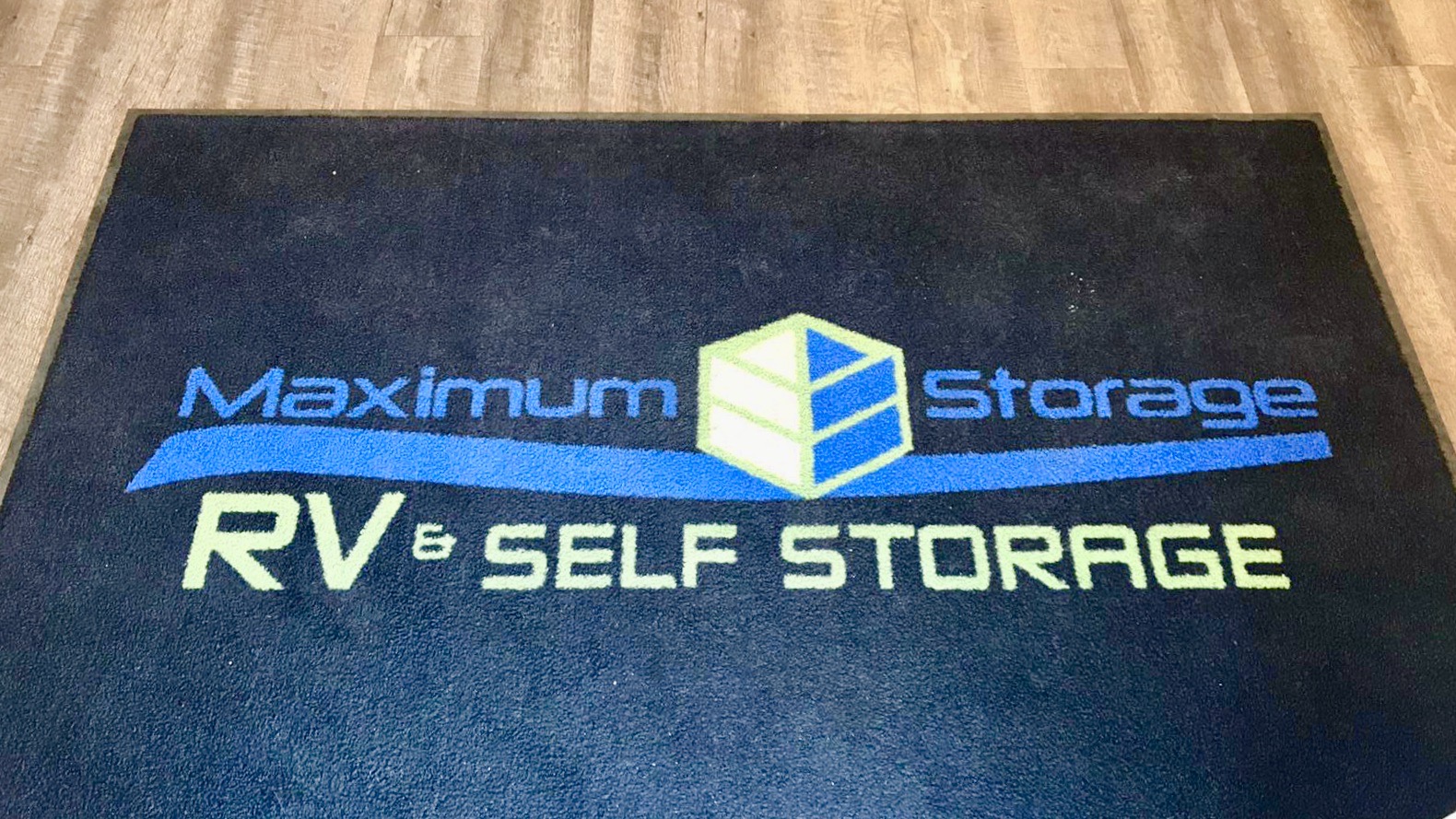 Maximum Storage RV & Self Storage door mat