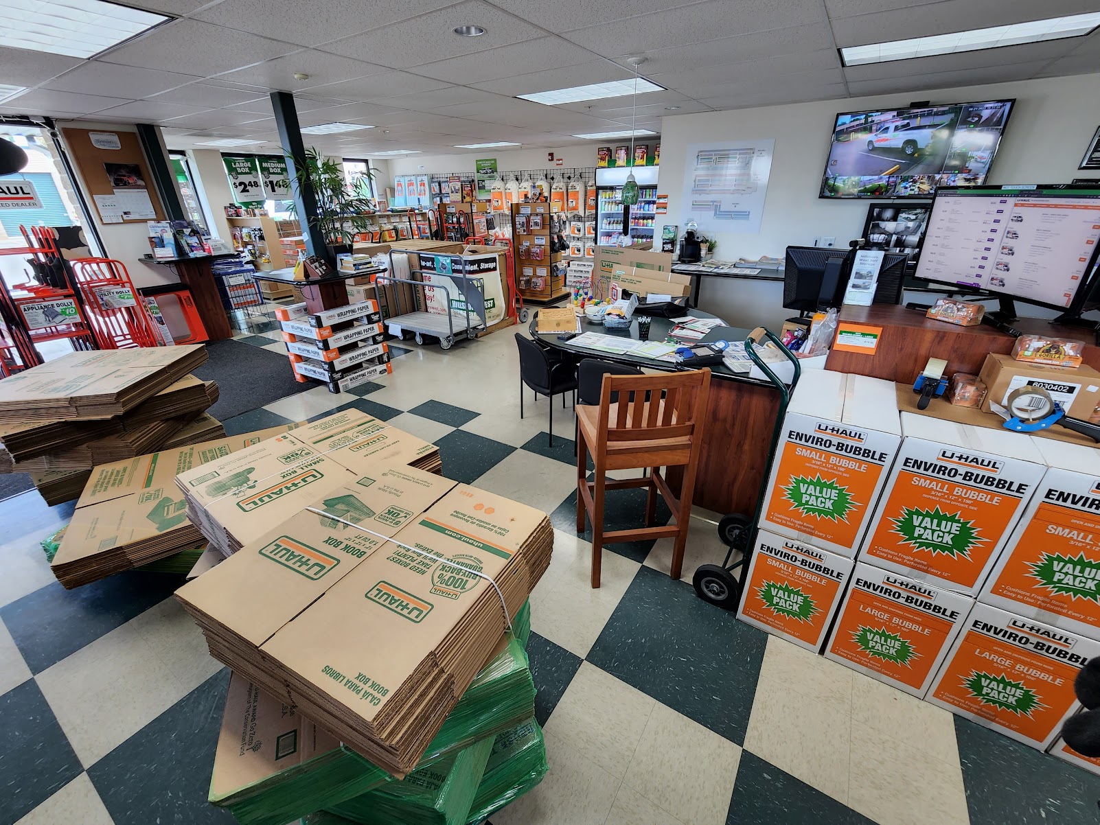 Fully Stocked Showroom w/ Supplies, Make Your Move Easy 