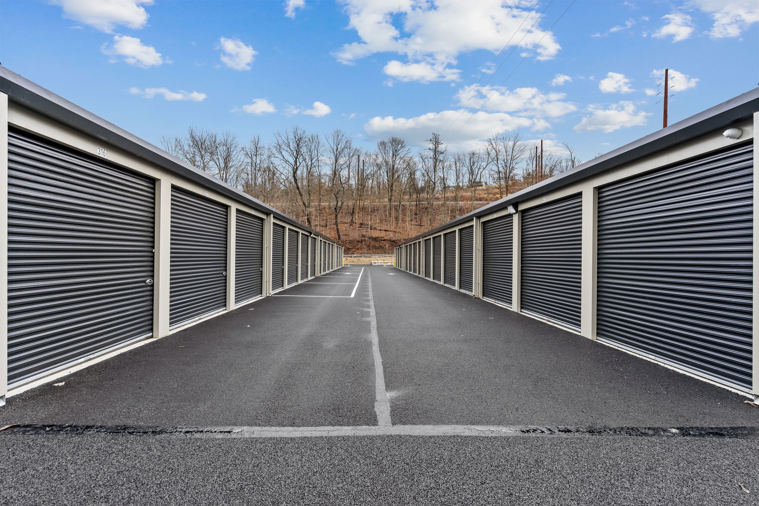 All Drive Up Door Storage Units in Monroeville, PA