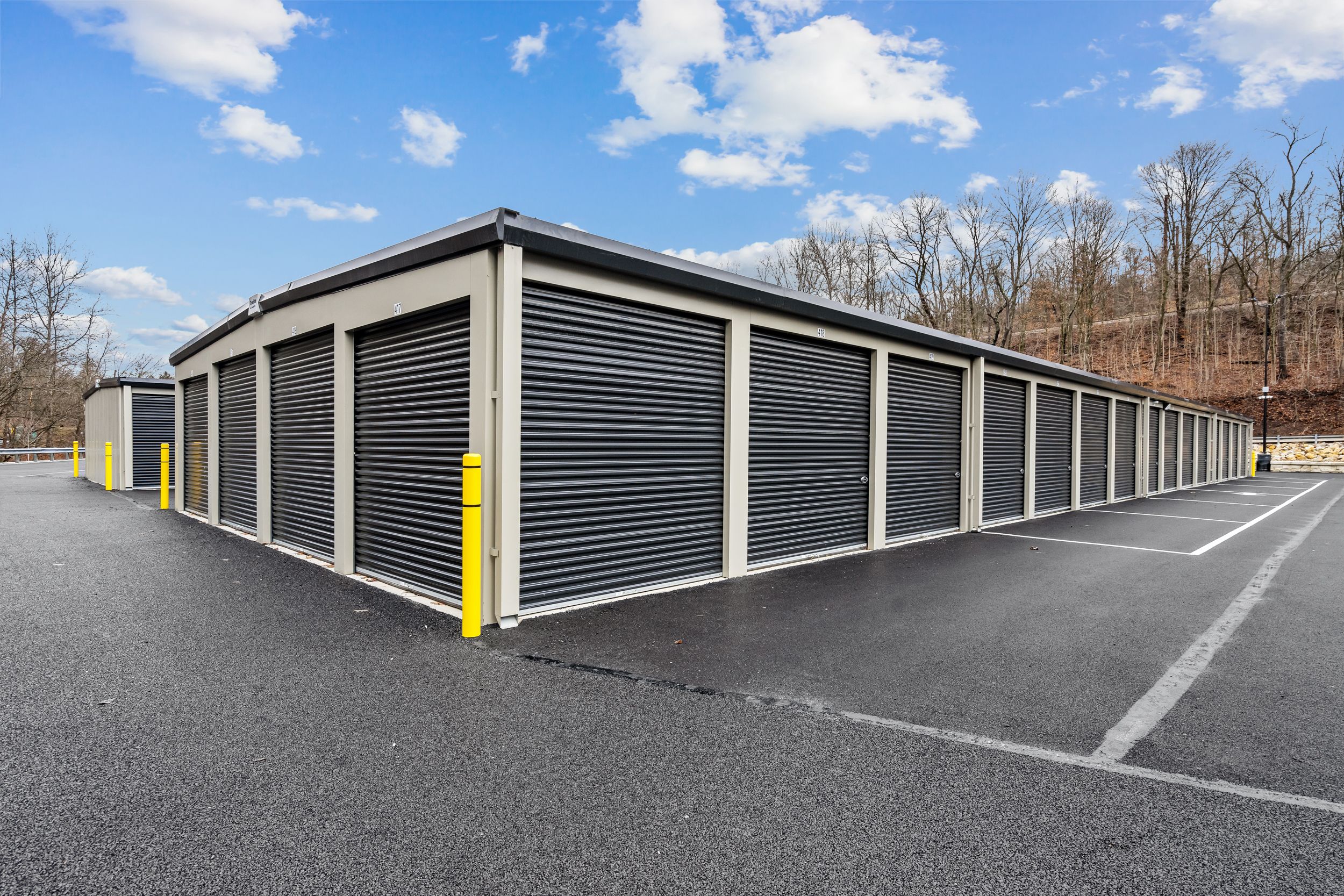 All Drive Up Door Storage Units in Monroeville, PA