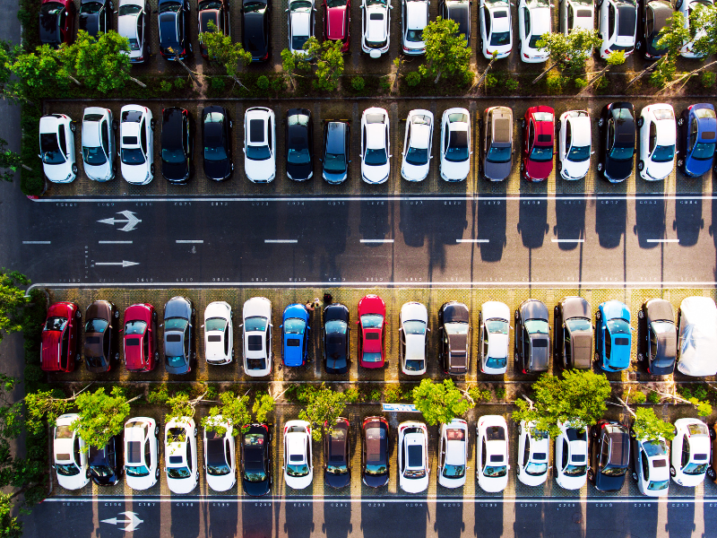 cars-parked-in-lot