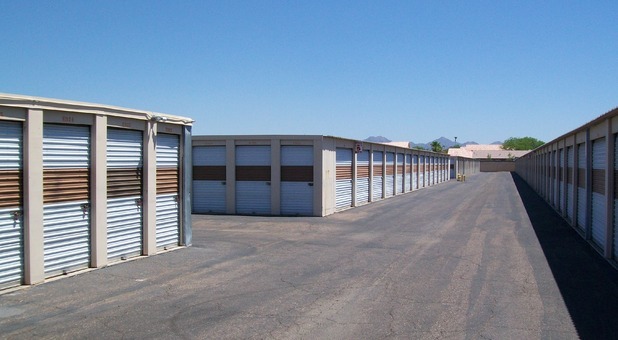 Wide Driveways at Guardian Self Storage Yuma