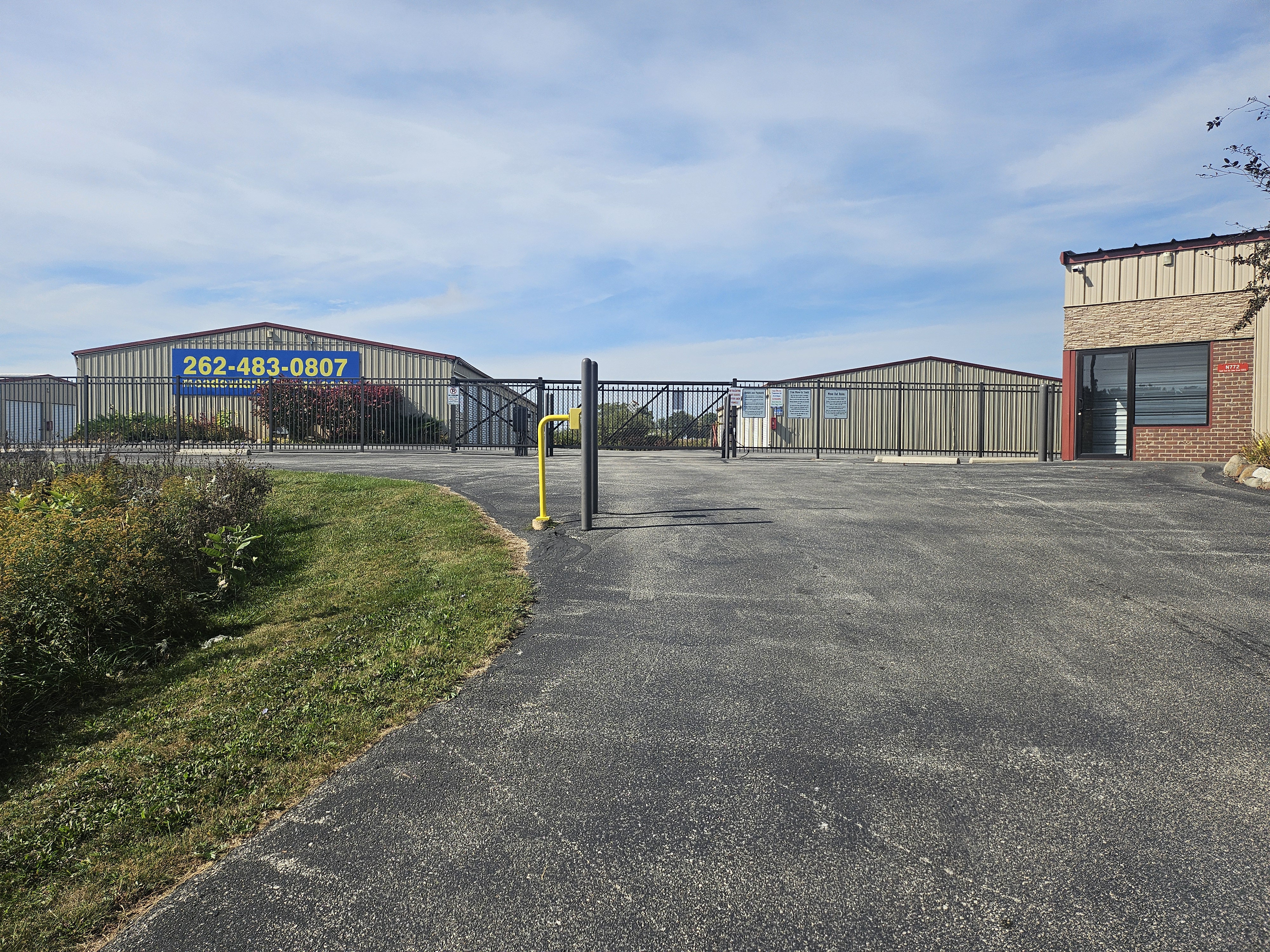 Meadowlark Self Storage - Cedar Grove