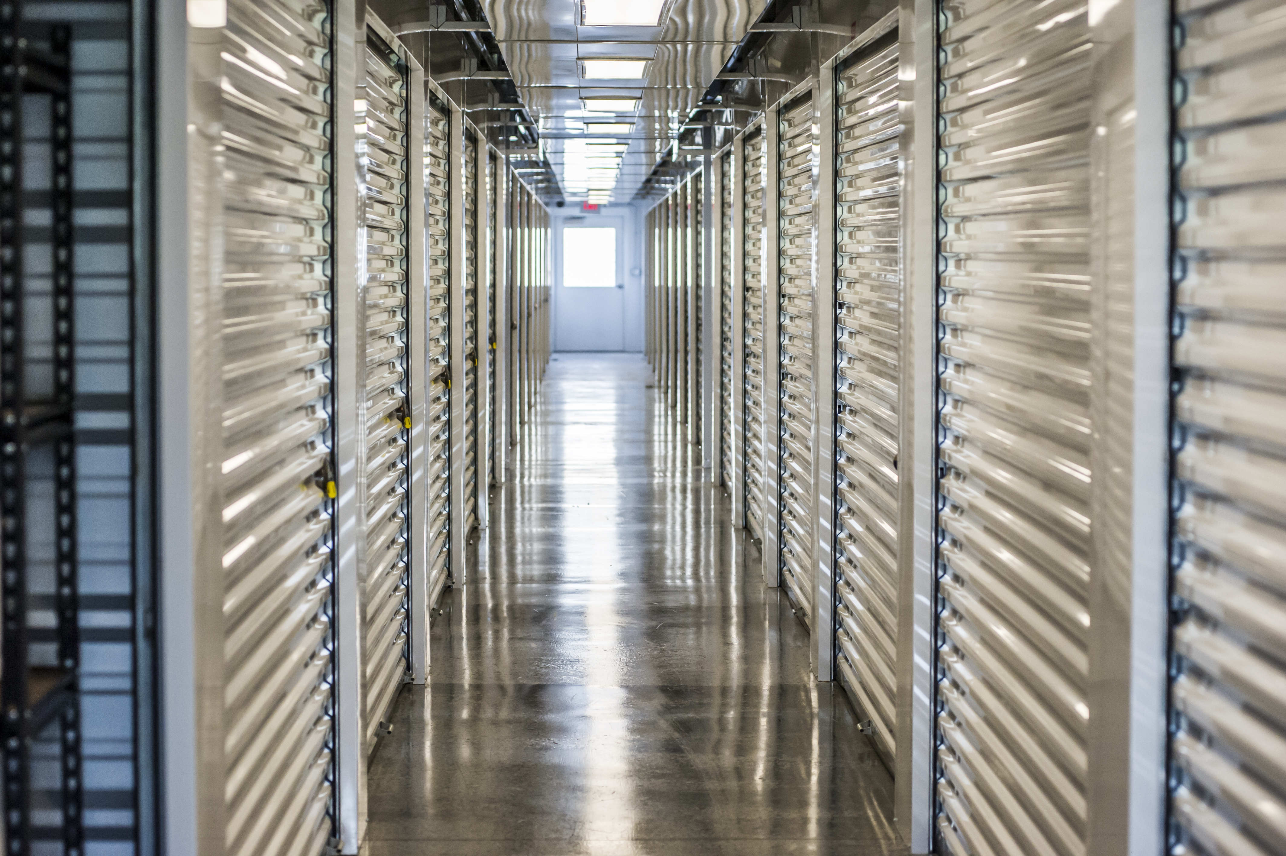 Climate controlled storage pods near me