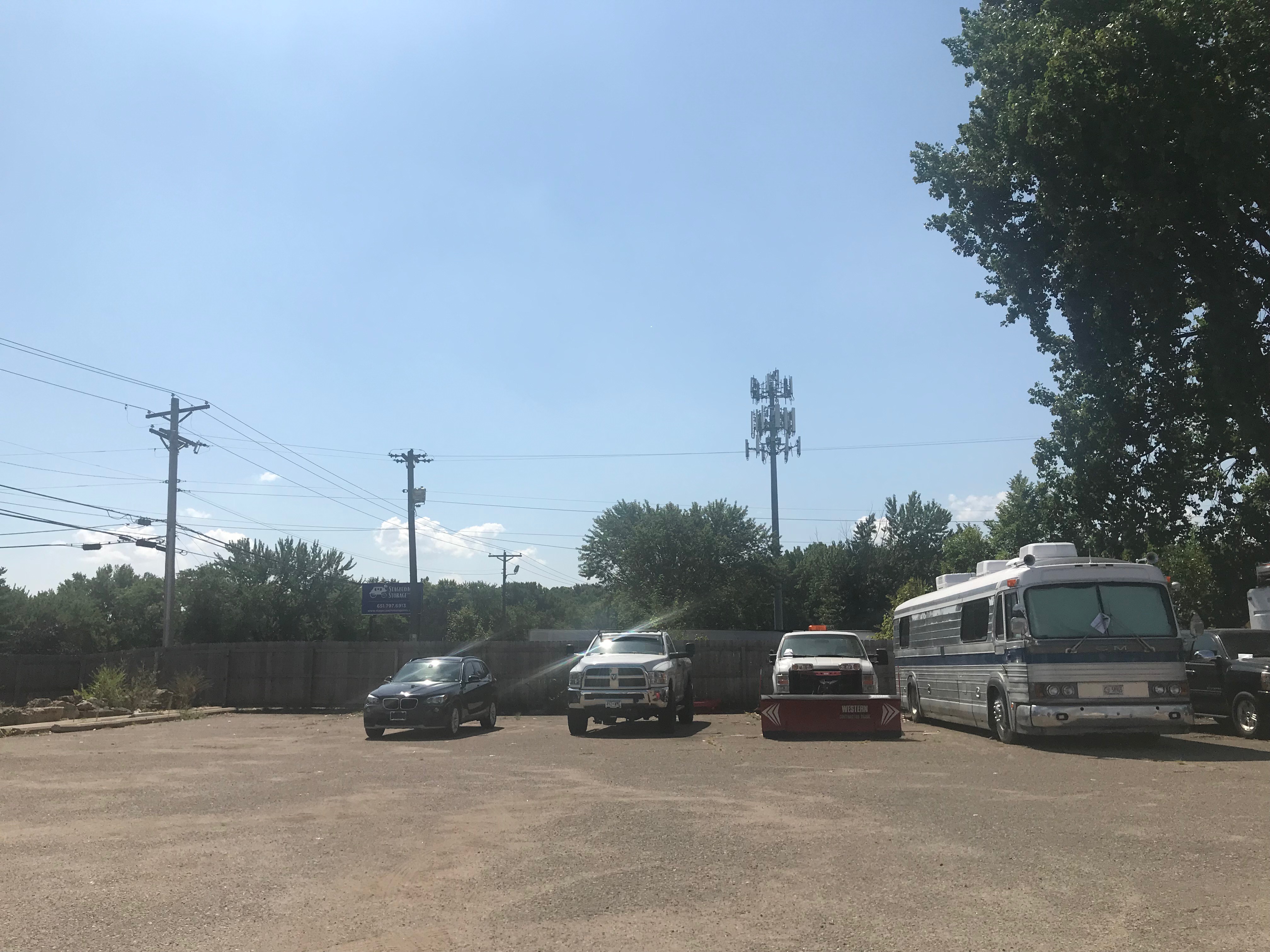 RV boat camper motorhome bus trailer vehicle parking