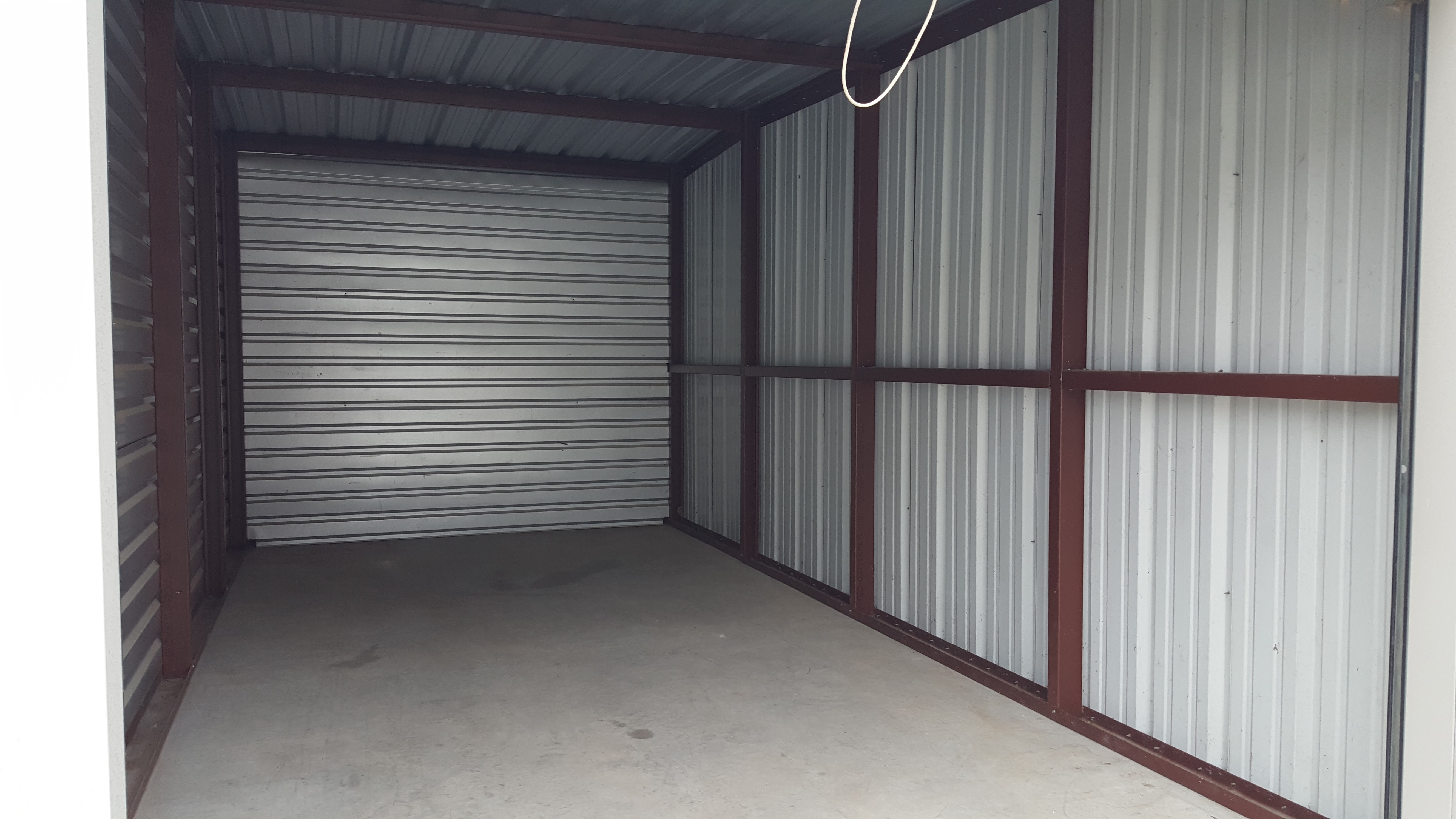 Clean and Secure Storage Units