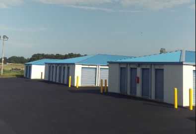 Outside storage units in Ocala, FL