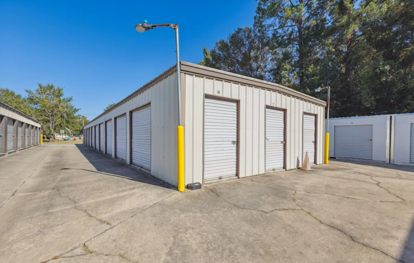 Climate-Controlled Units in Moultrie, GA